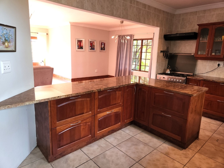 5 Bedroom Property for Sale in Geelhoutboom Western Cape
